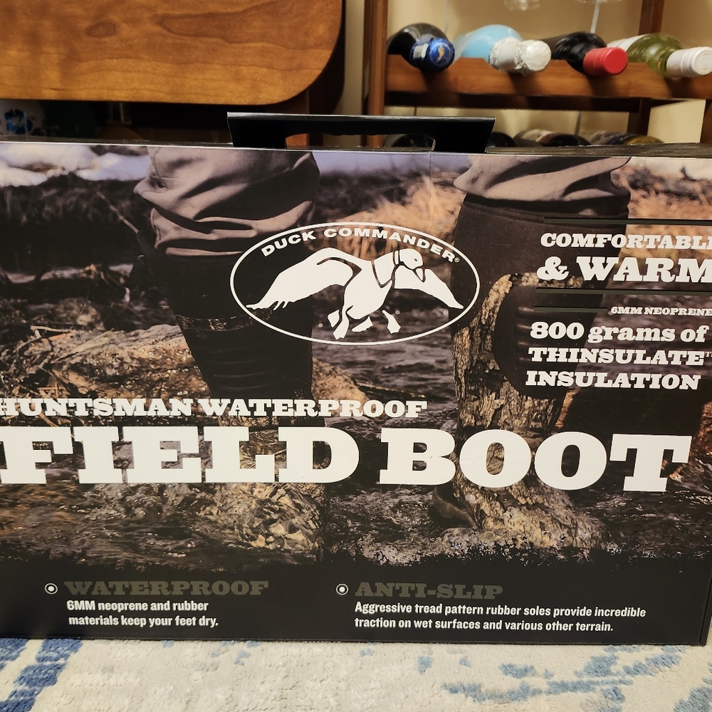Duck commander boots (women's sz 9&1/2)